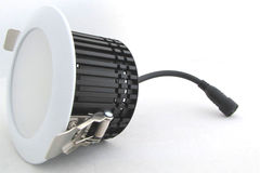 LED D01 3寸12-15W筒灯